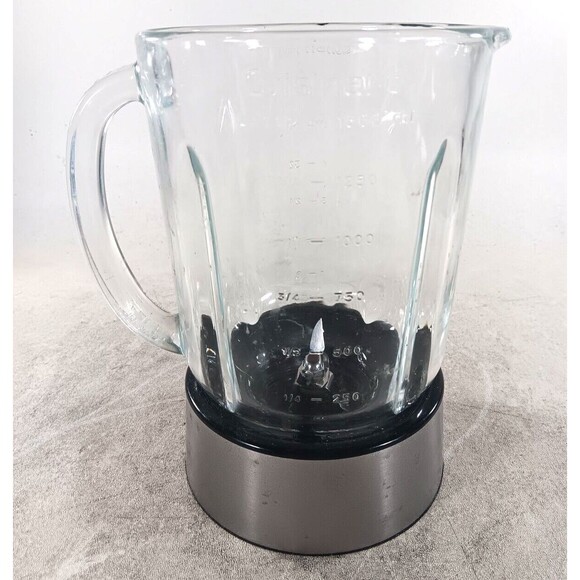 Cuisinart CB-1200PC Blender Stainless Steel Glass Pitcher Only - Picture 1 of 4